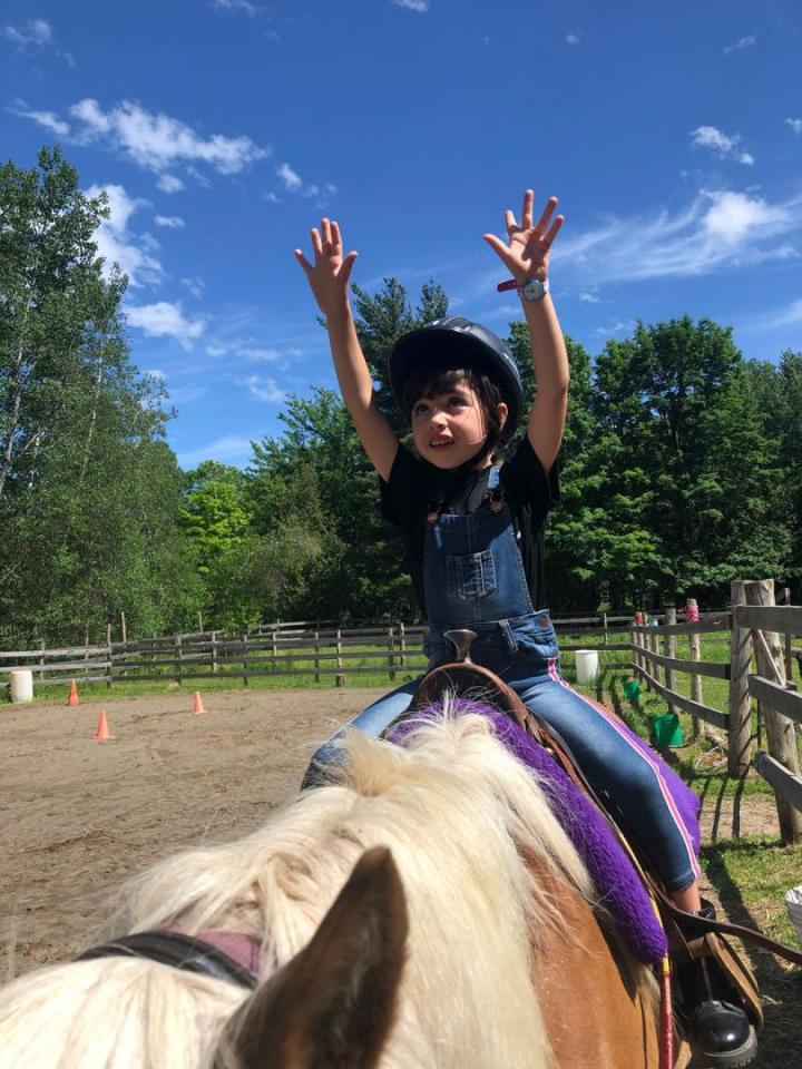 Soyez prêt pour votre première leçon d’équitation dans notre centre à Brigham